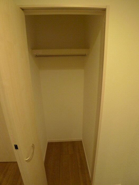 物件内観写真11　(収納)