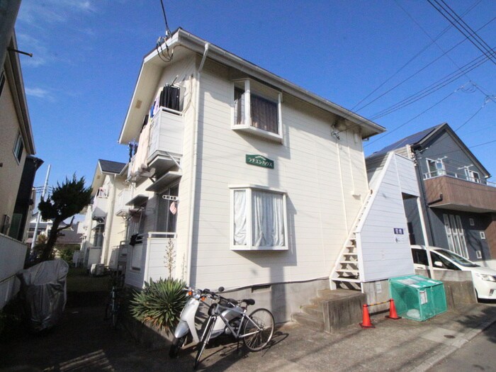 物件外観写真1　(外観写真)