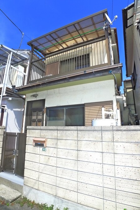 市川市鬼高二丁目一戸建て外観写真