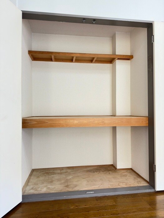 物件内観写真8　(収納)