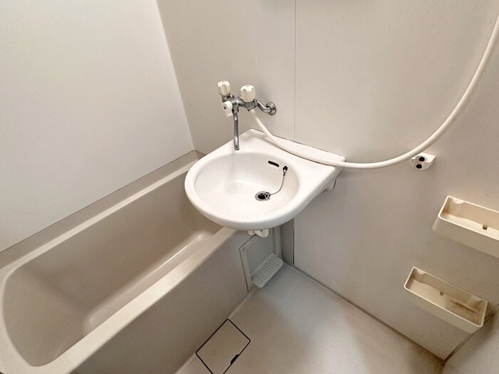 物件内観写真10　(バス／シャワールーム等)