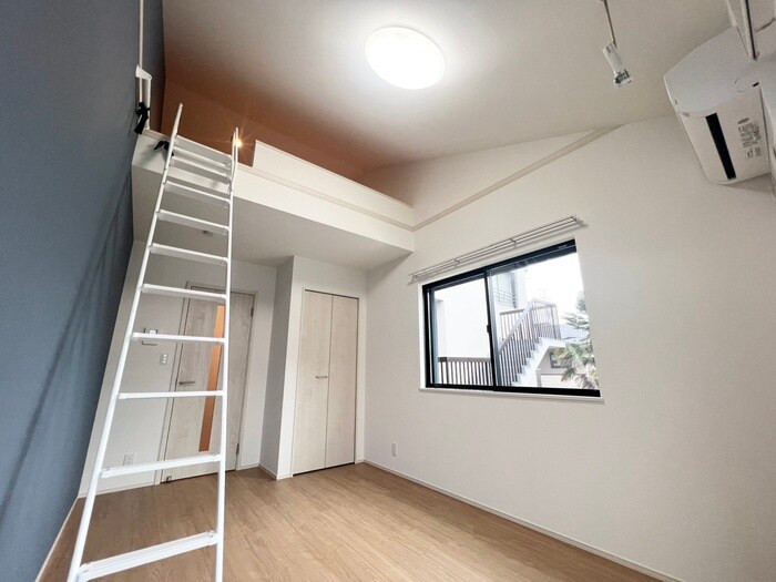 物件内観写真10　(居室)