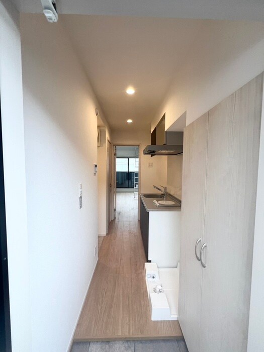 物件内観写真14　(玄関)