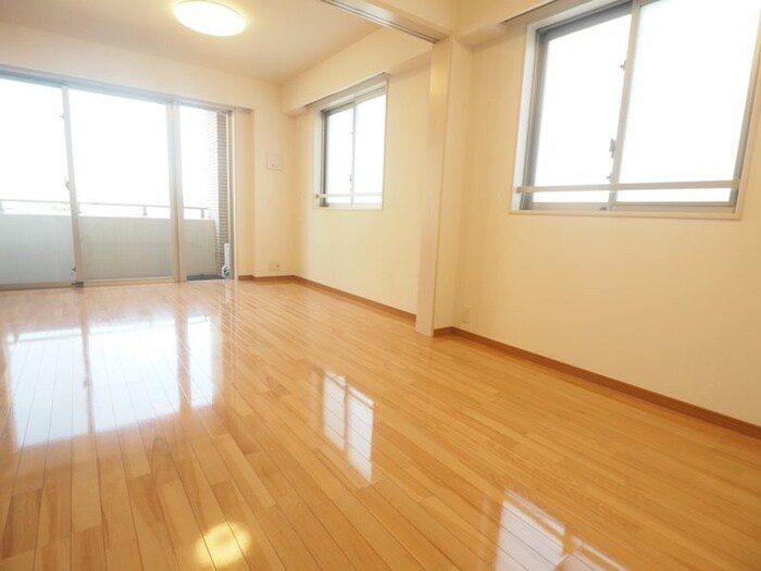 物件内観写真8　(居室)