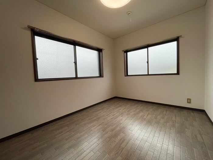 物件内観写真14　(居室)