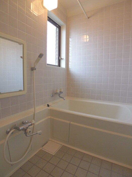 物件内観写真11　(バス／シャワールーム等)