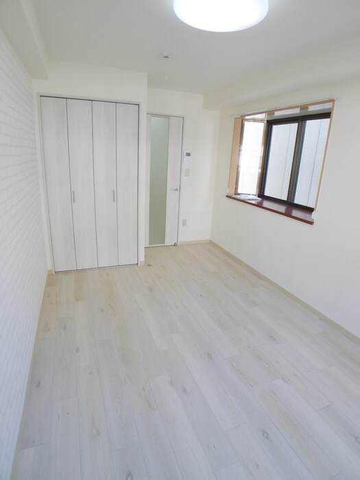 物件内観写真14　(居室)