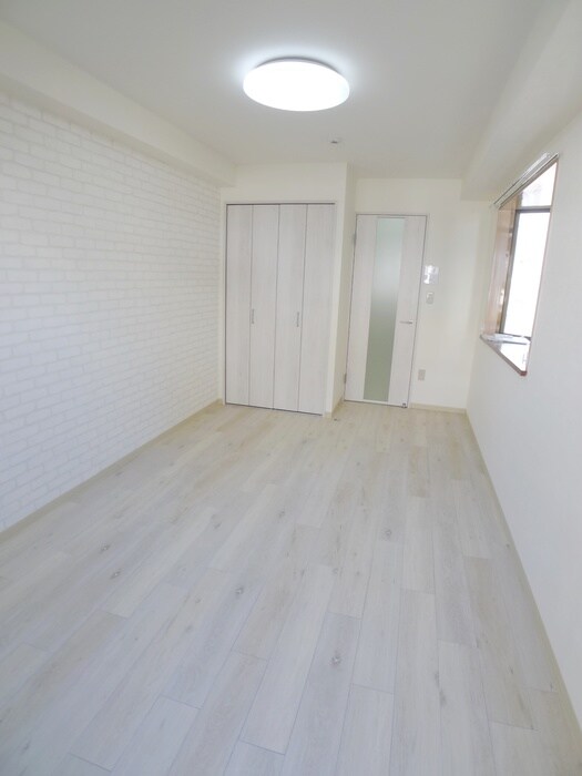 物件内観写真15　(居室)