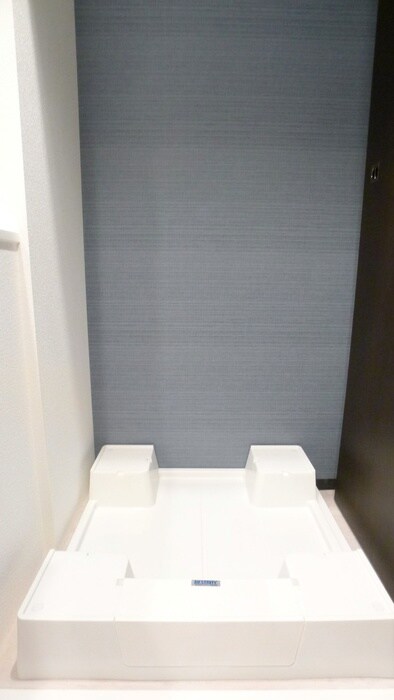 物件内観写真17　(洗濯機置場)