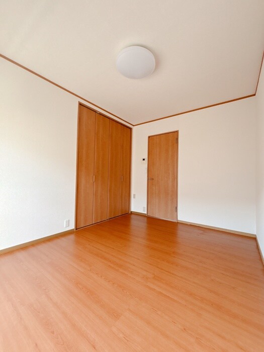 物件内観写真11　(居室)