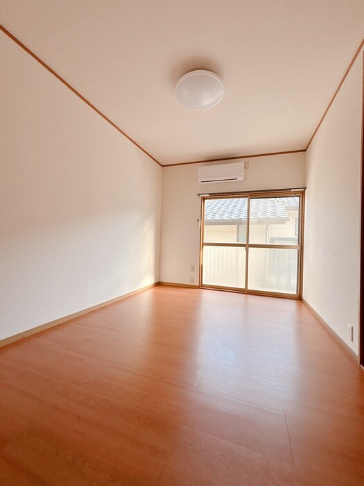 物件内観写真12　(居室)