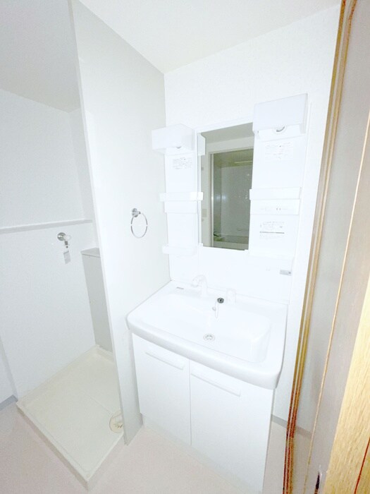 物件内観写真15　(洗面)