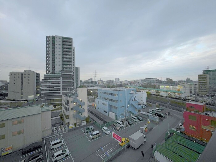 物件内観写真21　(室内からの展望)