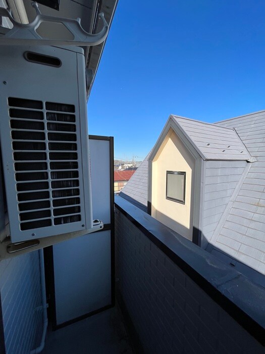 物件内観写真14　(室内からの展望)