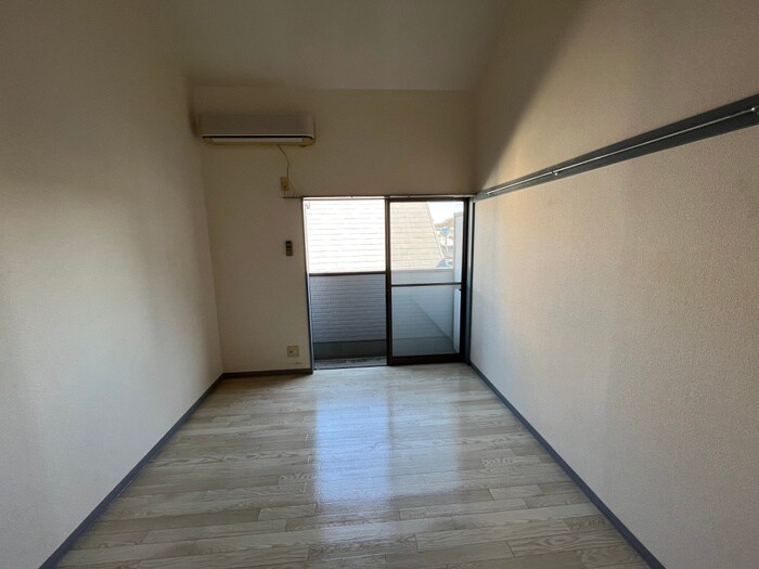 物件内観写真18　(居室)