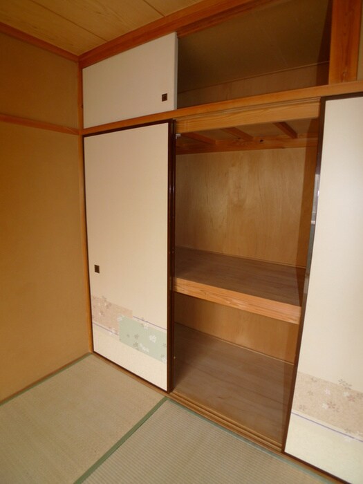 物件内観写真15　(収納)