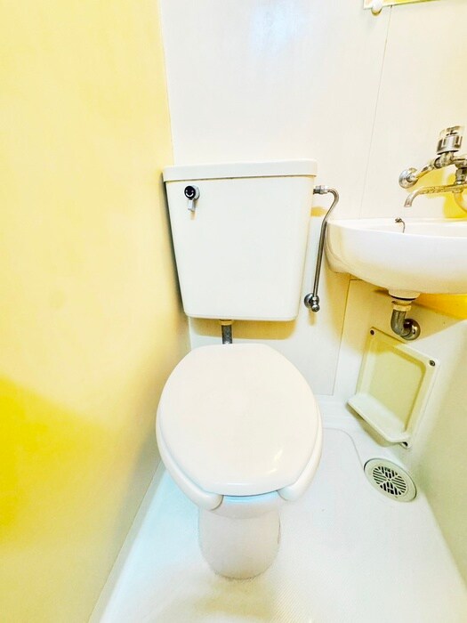 物件内観写真12　(トイレ)