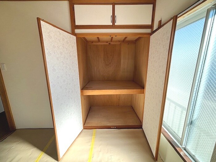 物件内観写真6　(収納)