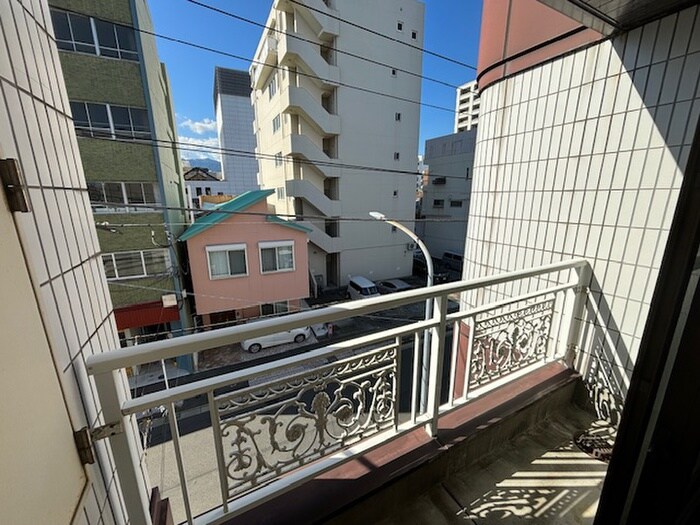 物件内観写真17　(ベランダ・バルコニー)