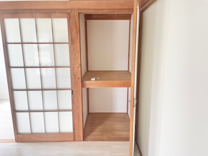 物件内観写真15　(収納)