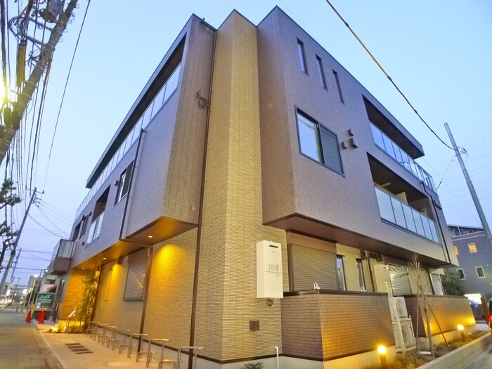 物件外観写真2　(外観写真)