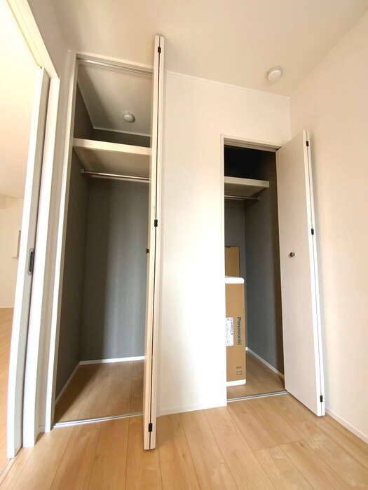 物件内観写真15　(収納)