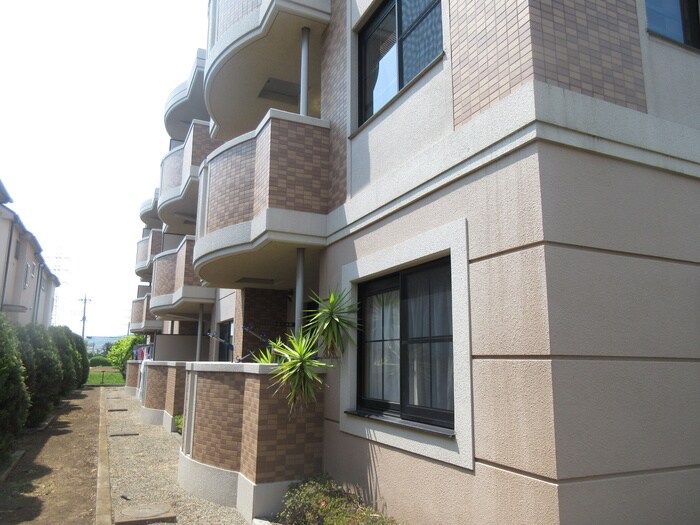 物件外観写真4　(外観写真)