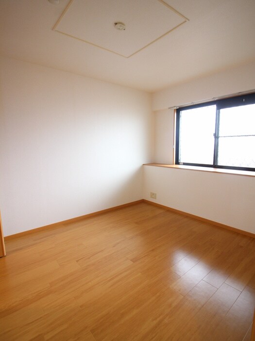 物件内観写真16　(居室)