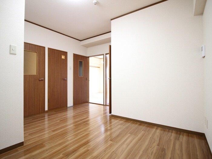 物件内観写真12　(内観写真)