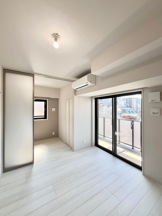 物件内観写真7　(居室)