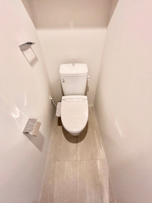 物件内観写真11　(トイレ)