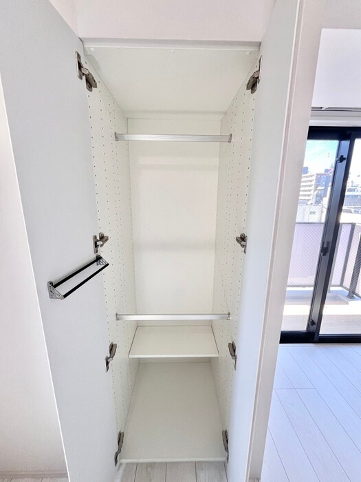 物件内観写真13　(収納)