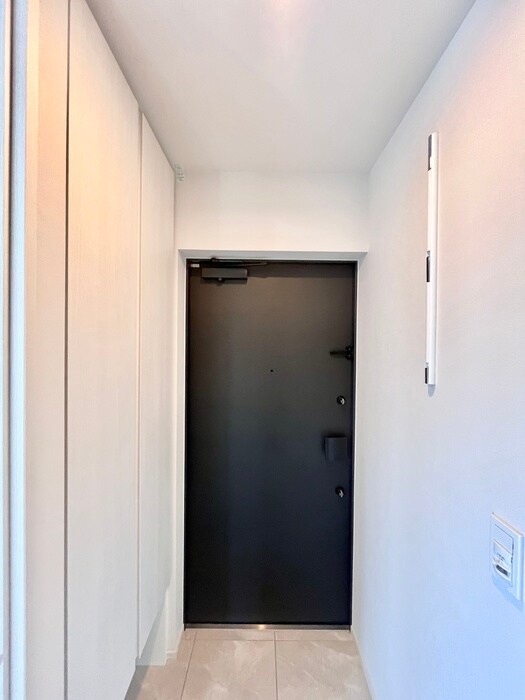 物件内観写真14　(玄関)