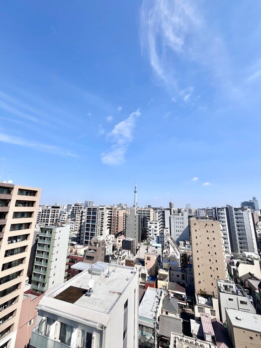 物件内観写真16　(室内からの展望)