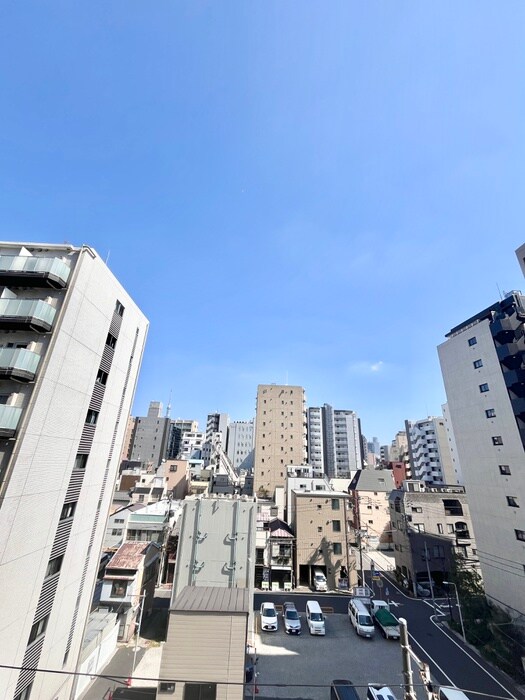 物件内観写真22　(室内からの展望)