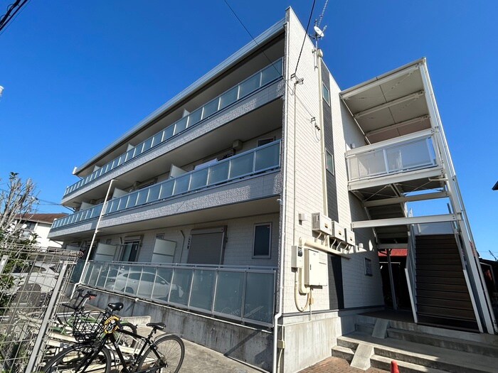 物件外観写真1　(外観写真)