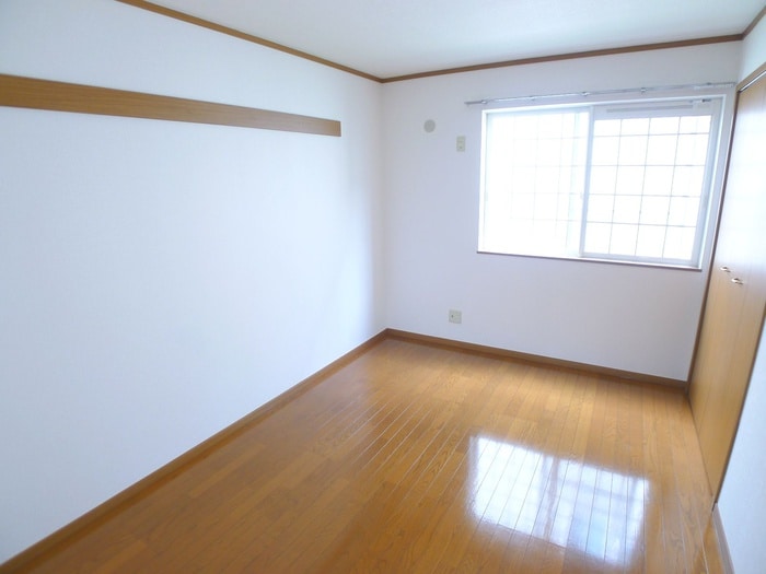 物件内観写真10　(居室)