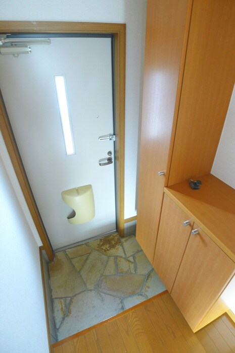 物件内観写真15　(靴箱)