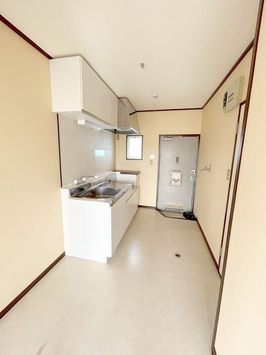 物件内観写真18　(廊下)