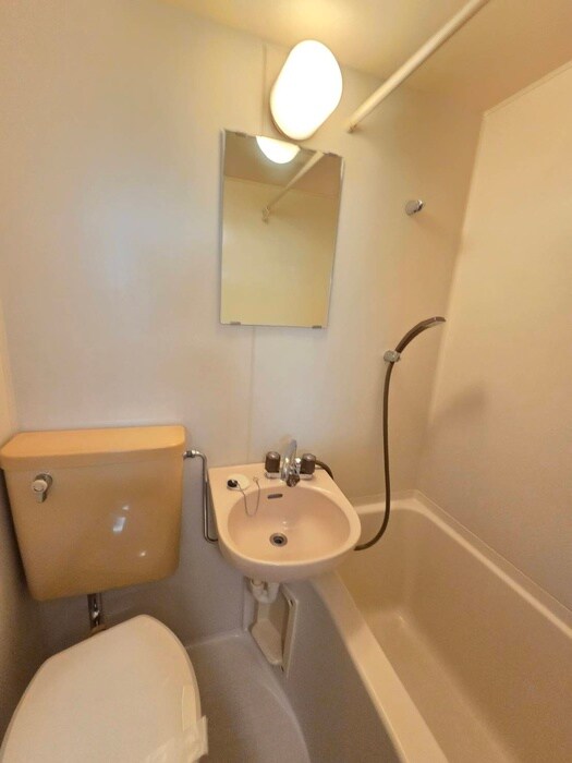 物件内観写真11　(洗面)