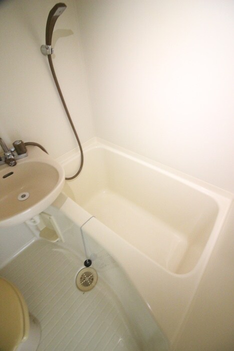 物件内観写真12　(バス／シャワールーム等)