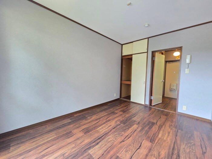 物件内観写真14　(居室)