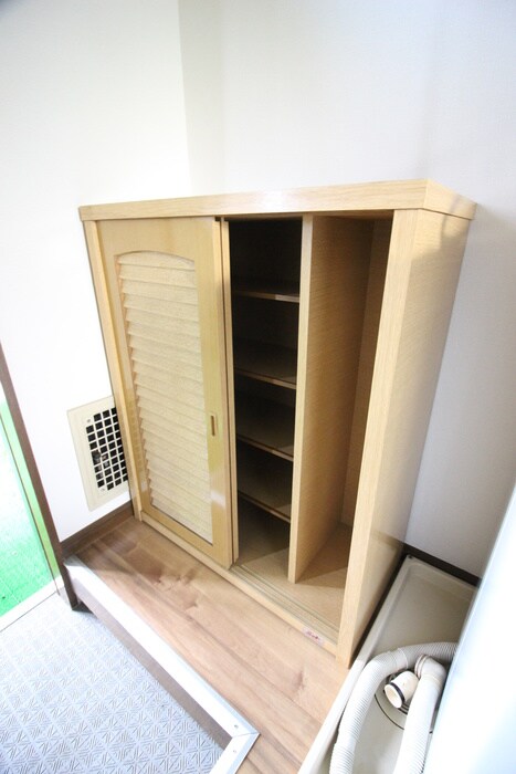 物件内観写真18　(靴箱)