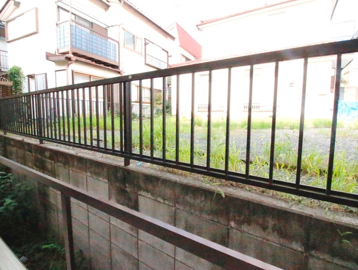 物件内観写真20　(室内からの展望)