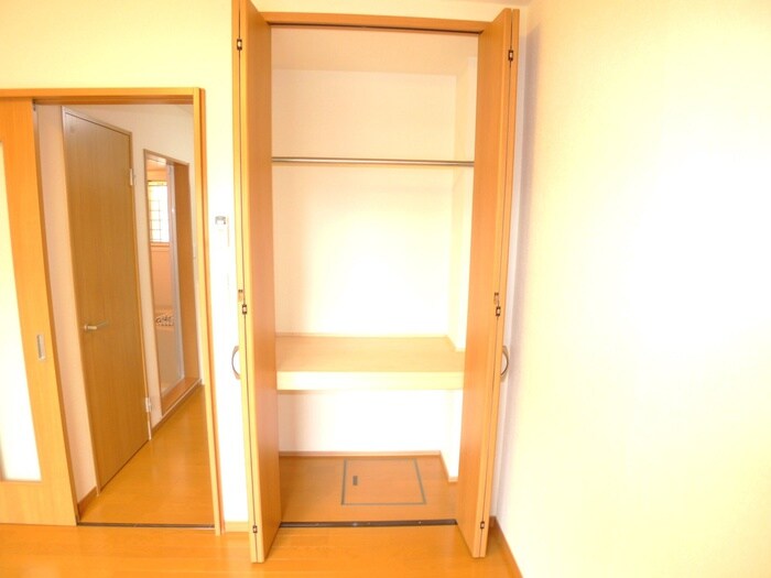 物件内観写真6　(内観写真)