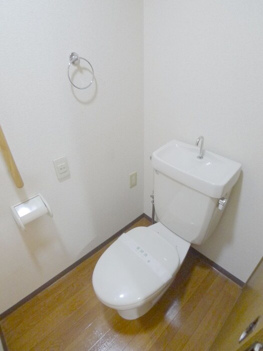 物件内観写真13　(トイレ)