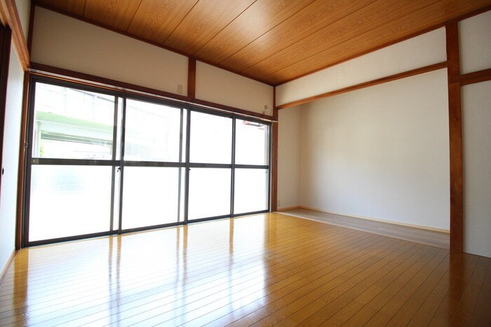 物件内観写真15　(居室)