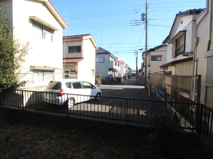 物件内観写真22　(室内からの展望)