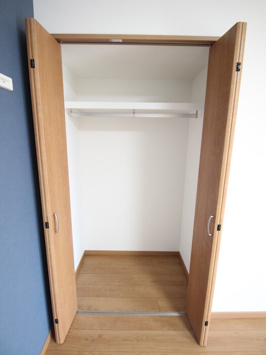 物件内観写真13　(収納)