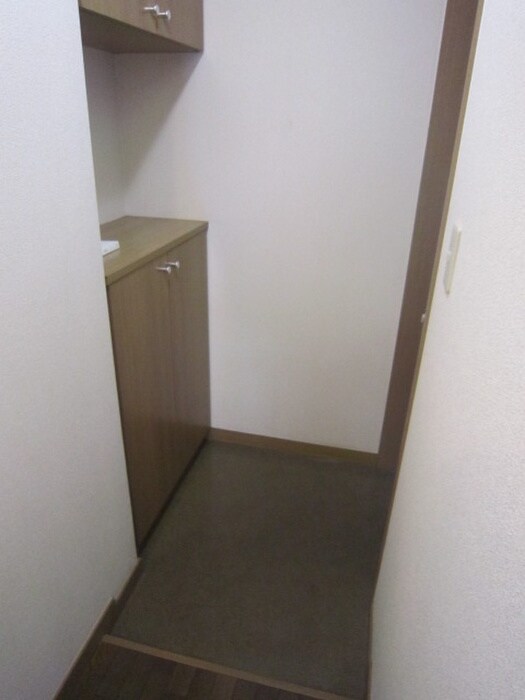 物件内観写真6　(靴箱)